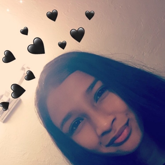 Meet your Posher, Renae - Picture 1 of 1